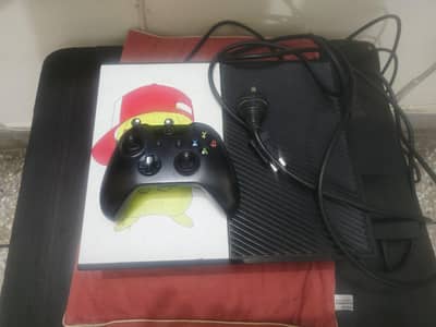Xbox One 500gb URGENT SALE!! Reasonable Price!