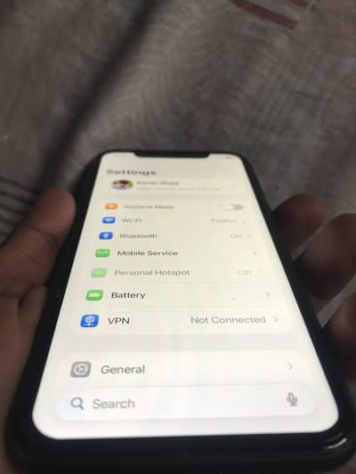 Iphone 11 non pta jv 128gb 35k se kam wale rabta na karen.