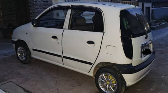 Santro 2005 white colour mostly Genuine