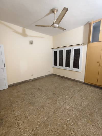 Upper Purtion For Rent I-9