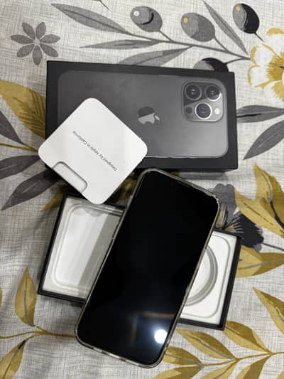 Apple IPhone 13 Pro 128GB PTA With Box