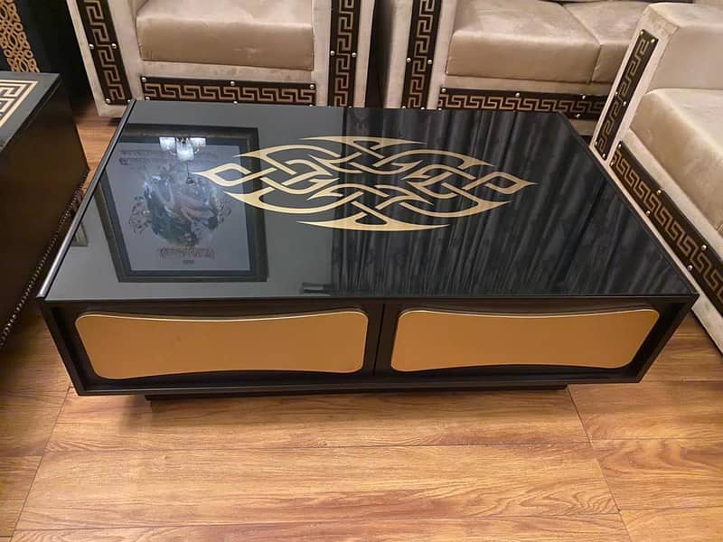 unique center table 13