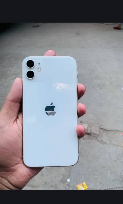 Iphone 11  10 by 10 condition