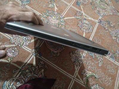 Dell precision 5520| i7 workstation |16gb ram|256gb ssd|Quadro m1200