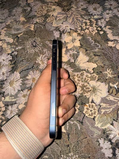 iphone 12 non pta whatsapp 03147897034