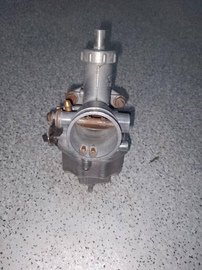 125 Carboretor 1