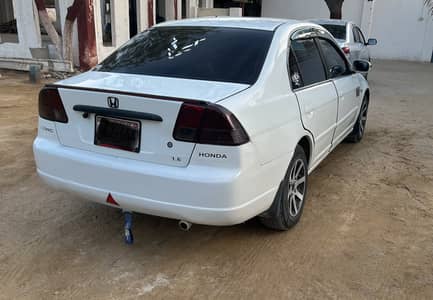 Honda Civic Oriel 2003