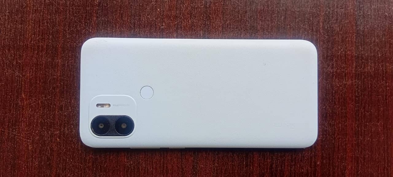 Redmi A2+ 0