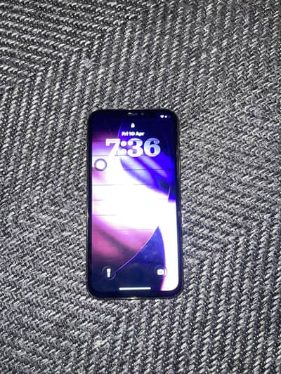 iPhone 11 Pro screen line 100 battery health64 gb non pta