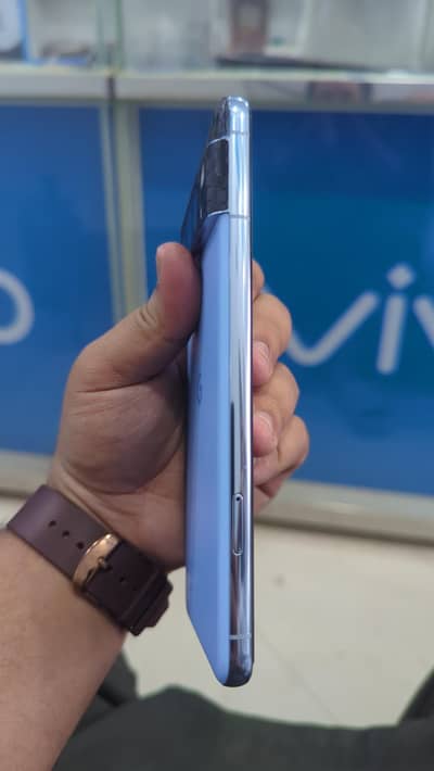 Google pixel 8 pro Mobile Device