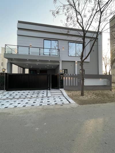 8 Marla Brand New Modern House