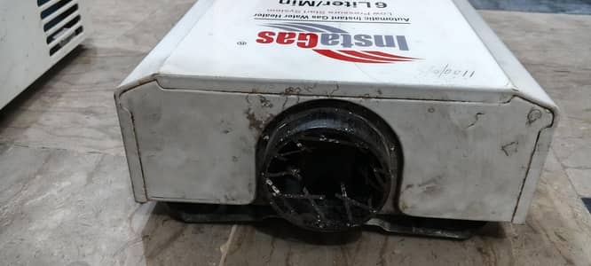 insta gas water geyser