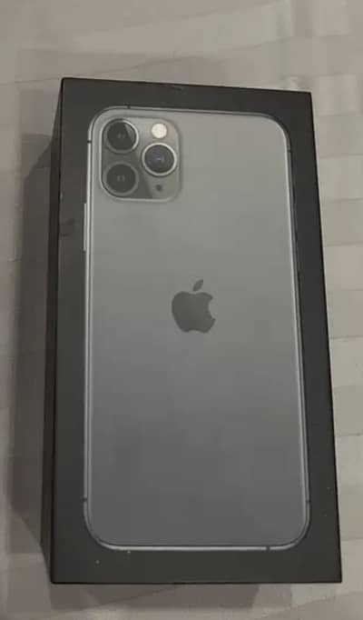 iPhone 11 Pro with Box 90% battery health black colour one side damage