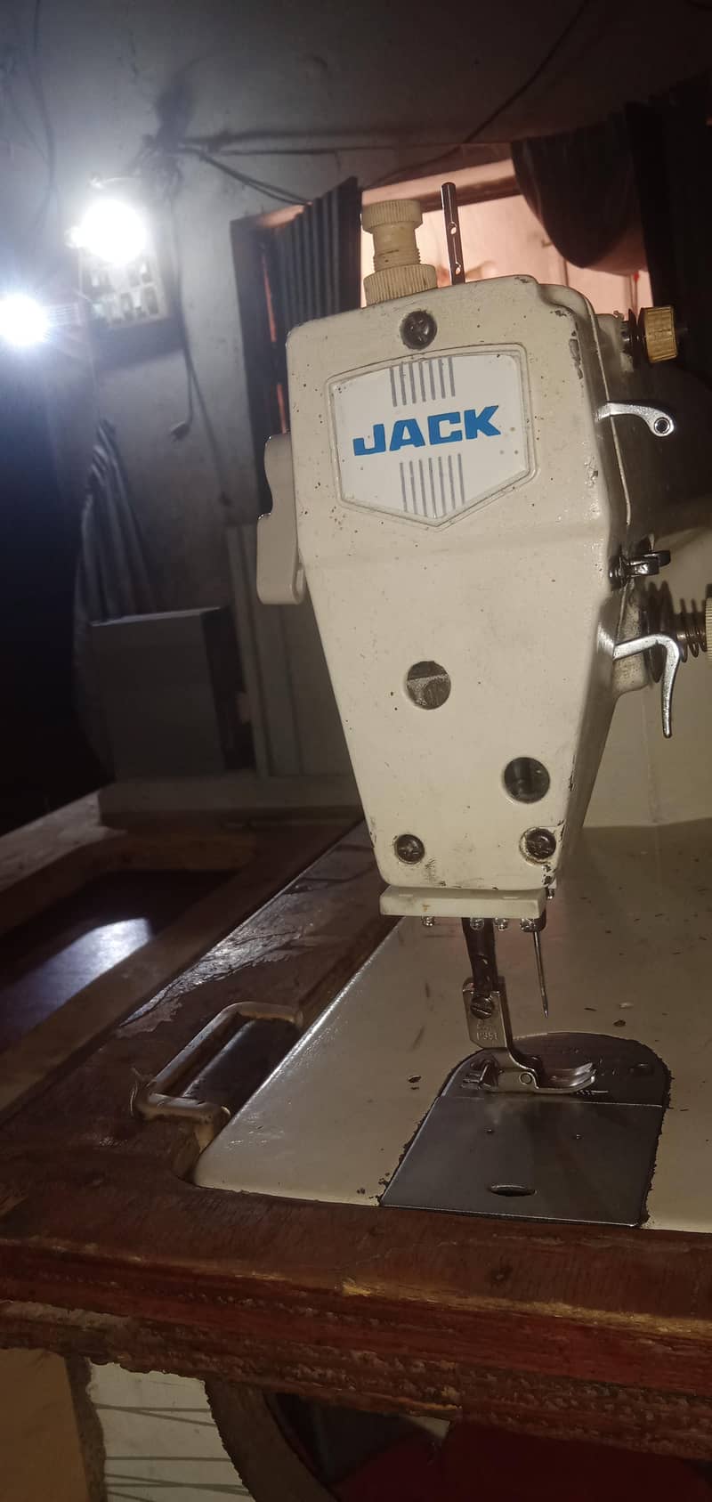 Jack machine 4