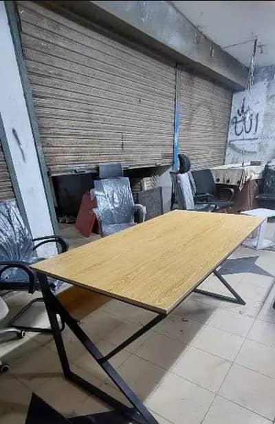 office table available contact us  on my WhatsApp 03356901462