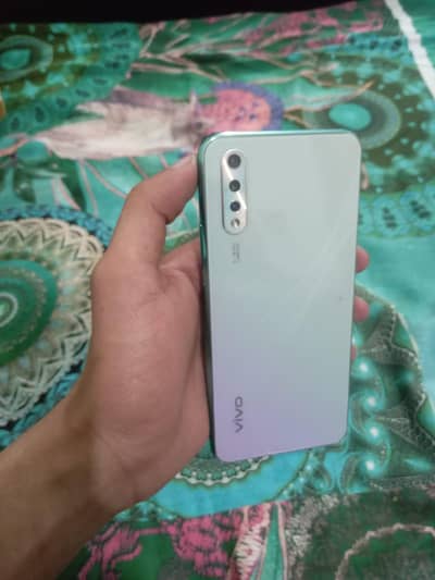 Vivo s1 128 gb