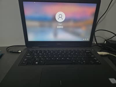 dell latitude 3300 8gb ram installed ddr4 with charger
