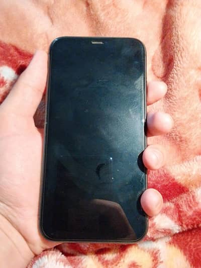 i phone 11 64 water pack battery Health 76 orignal