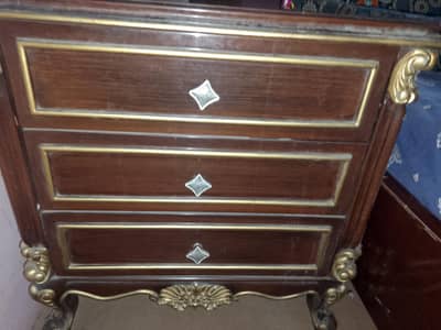 side tables set urgent sell