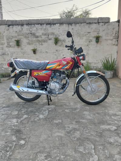 Honda 125 Red 2026 zero miter