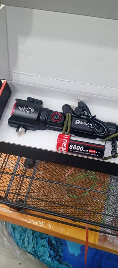 electronic rechargeable torch with hammer & powebank