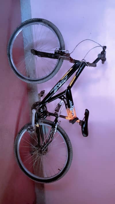 Beautiful high quality cycle with gears zefiro Aloela made in Italy