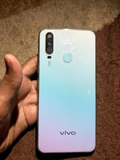 vivo y17