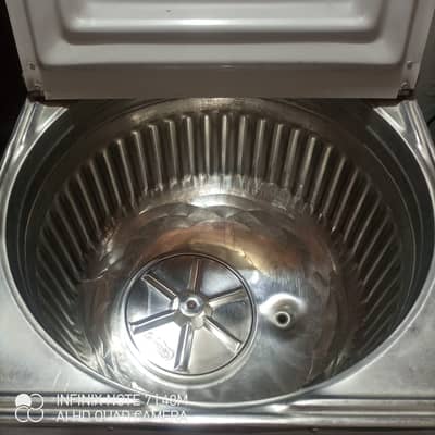 Super Asia Semi-Automatic Washing Machine – Excellent Condition