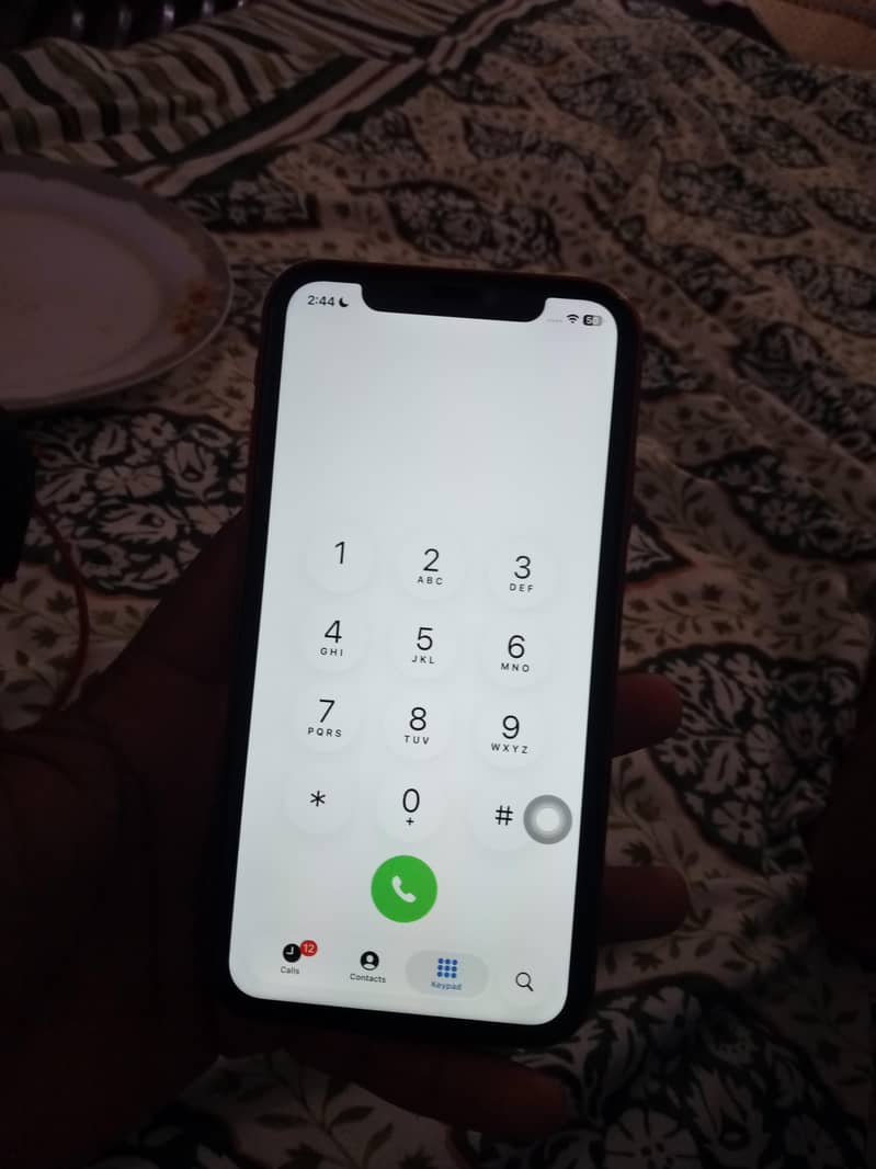 iPhone 11 4