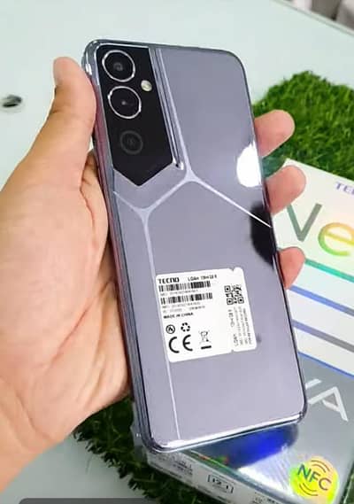 Tecno pova new 2.7000 mh bettry. mukamal Saman k Sath hy koi folt nhi