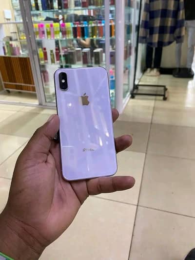 iphone 11 128 GB storage