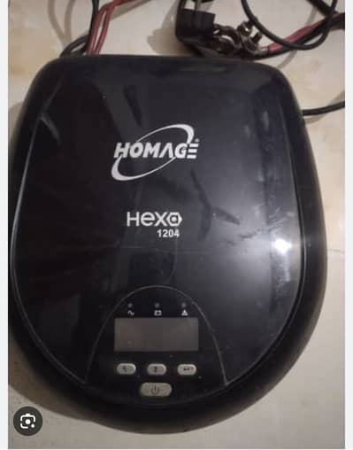 1000 watt UPS used double battery good condition