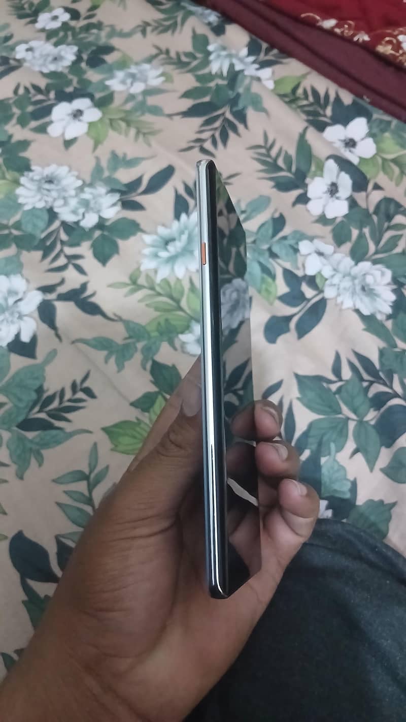 techno camon 40 pro 6