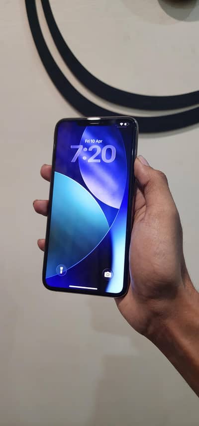 iphone 11 pro max all ok 10/10 waterpack