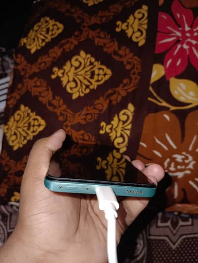 For sale urgent Paison kii zarorat hai