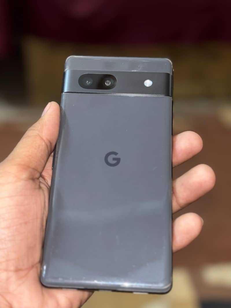 Google pixel 7a 5