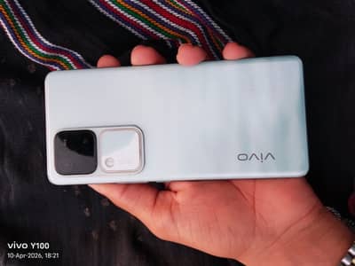 Vivo v30 12gb ram 256gb rom