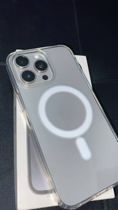 Iphone 15 Pro Max ( MDM ) 10/10 condition