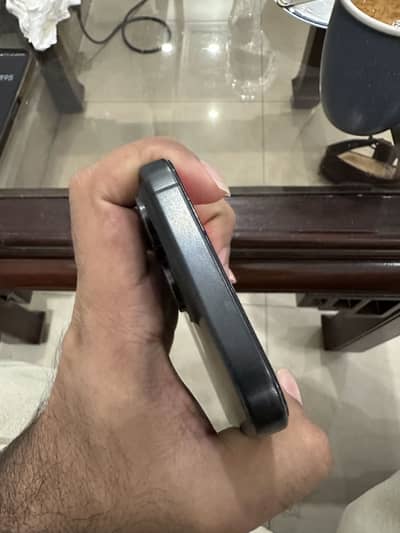 iPhone 15 pro max JV 256 GB