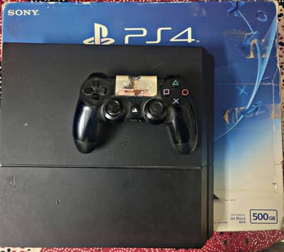 PlayStation 4 Fat 500GB – With Box, Games & Accessories