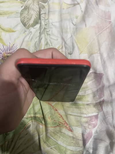 SAMSUNG GALAXY AO2 RED 3GB RAM 32 GB STORAGE  WORKS PERFECTLY NO ISSUE