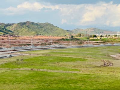 10 Marla First Ballot Prime location plot available for Sale