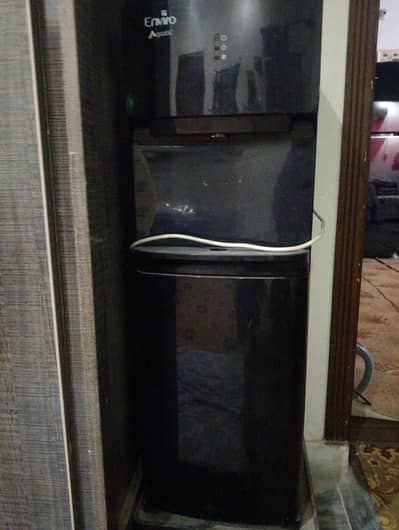 Envior water dispenser