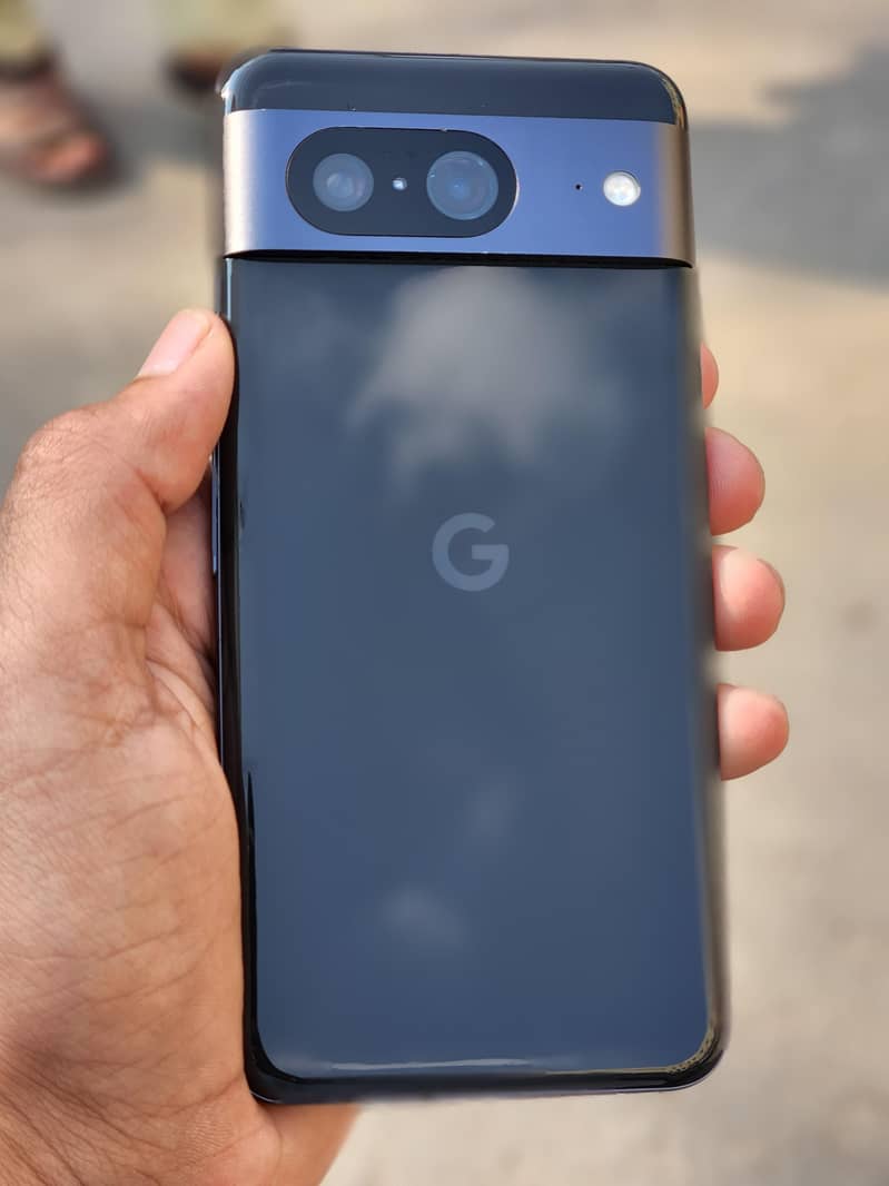 Google Pixel 8 1