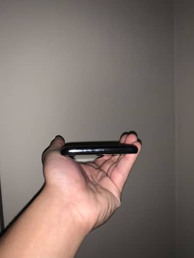 Samsung a50 official pta approved. 10/7