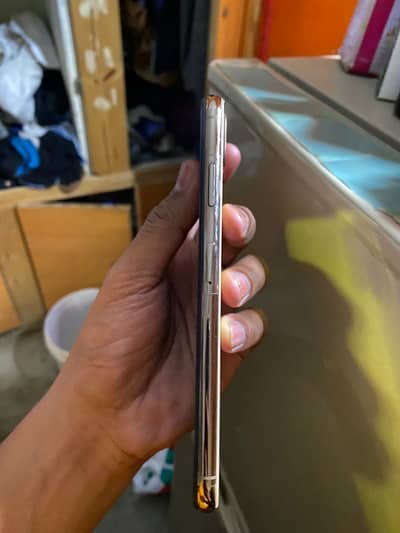 Iphone xs max 64gb pta approved dual sim