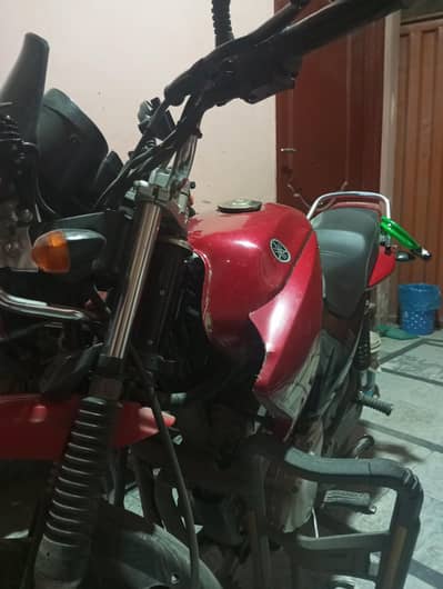 YBR 125G - 27K Mileage
