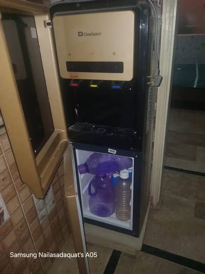 Dawlance  water despinser for sale