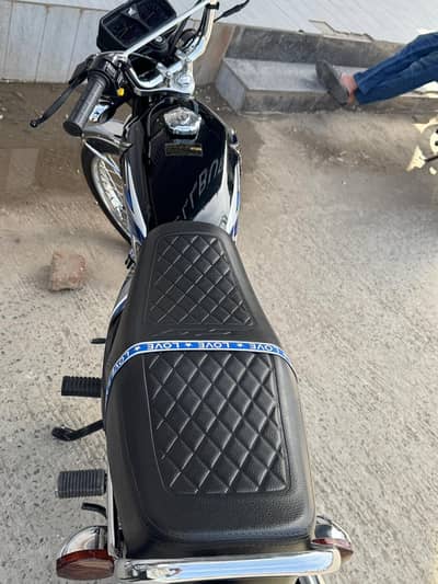 Honda cg 125 Like brand new open laterr