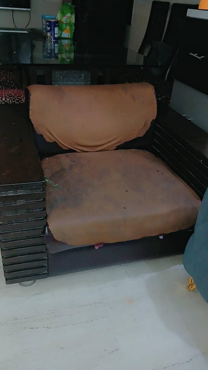 2 pc sofa 1
